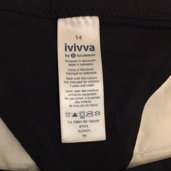 Ivivva black bralette with lace trim - Picture 5 of 5